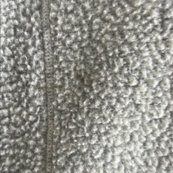 Basin + Range brand Stylish off-white Sherpa style Jacket with Diagonal Zipper - Picture 7 of 10